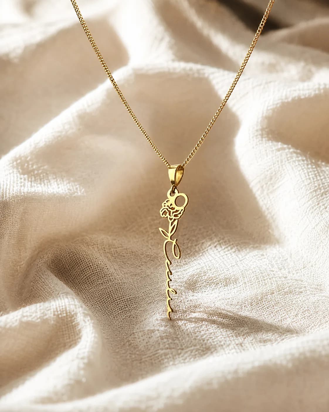 Personalized rose name necklace – 925 silver, plated with 18k gold